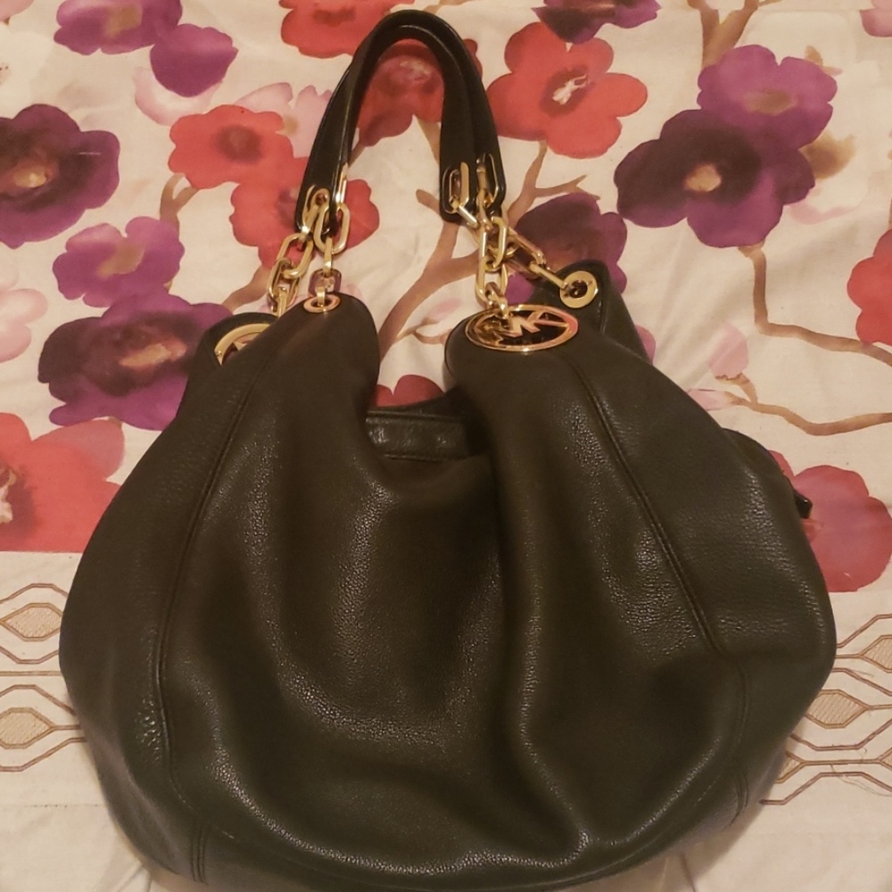 Black michael kors bag